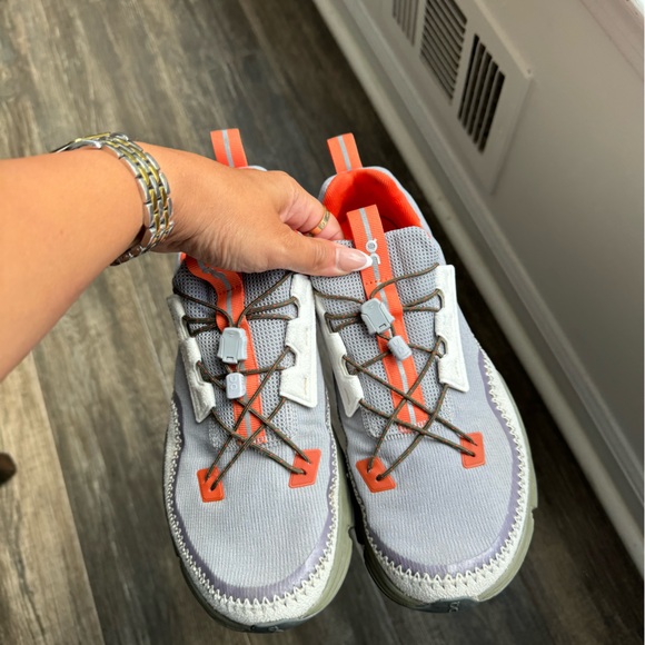 On Cloudaway running hiking gary orange On Cloudaway 9 - Picture 6 of 7